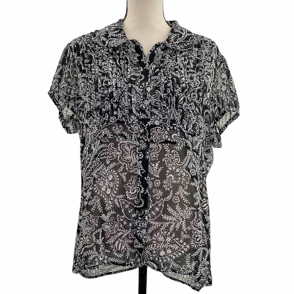 APT. 9 Sheer Paisley Black & White Button Down Top - Picture 1 of 11